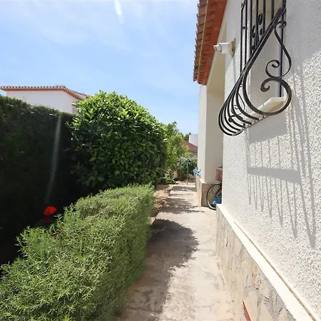 Mira Rosa Segaria - - 3 Double Bedroom Villa Els Poblets
