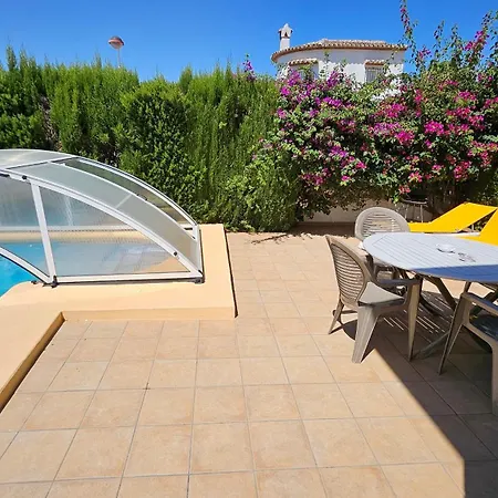 Villa Mira Rosa Segaria - - 3 Double Bedroom *